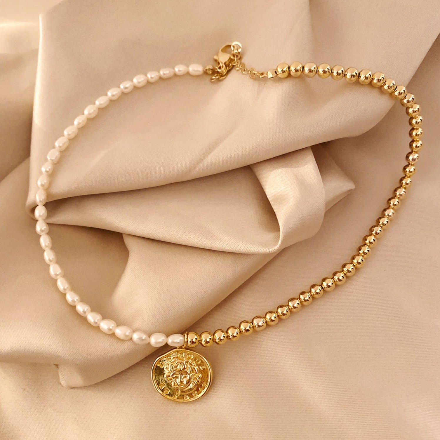 Pearl Necklace with Antique Medallion
