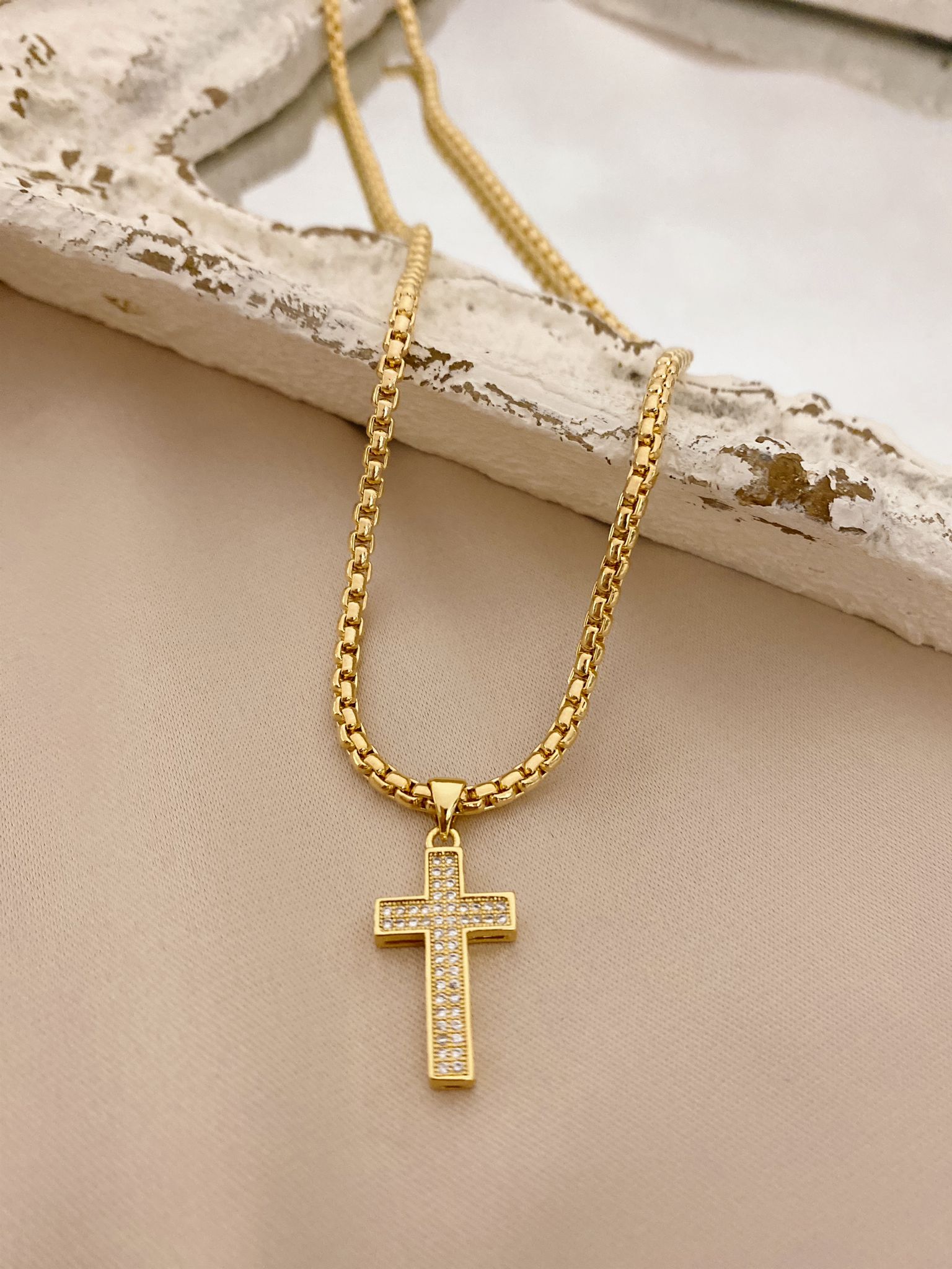 Chain Gold with Cross