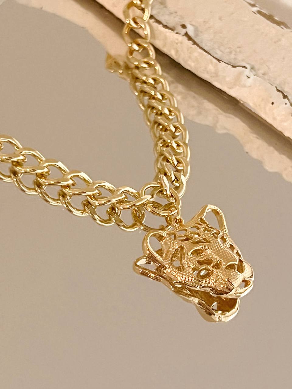 Chain Link Necklace with Leopard Pendant