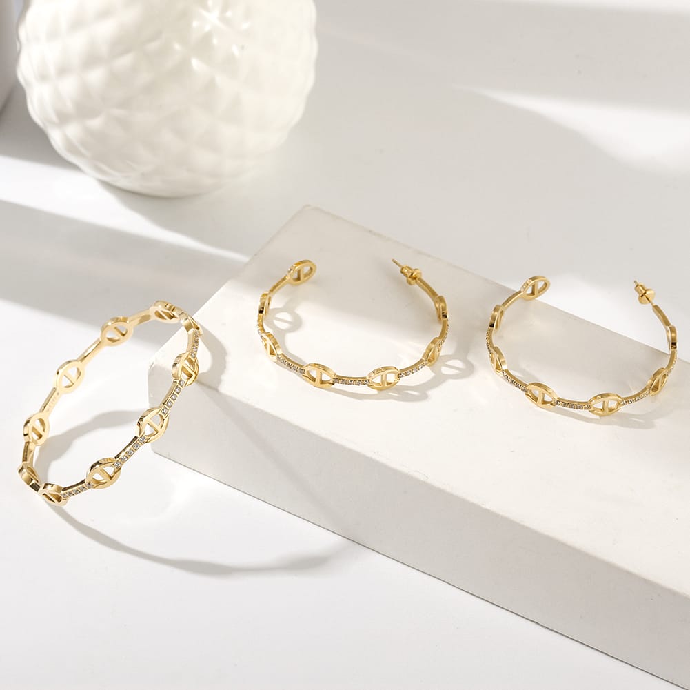 Mambo Gold and Silver Hoops
